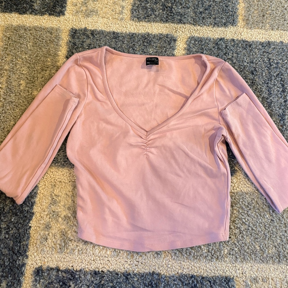Pacsun Light Pink V-Neck Crop Top